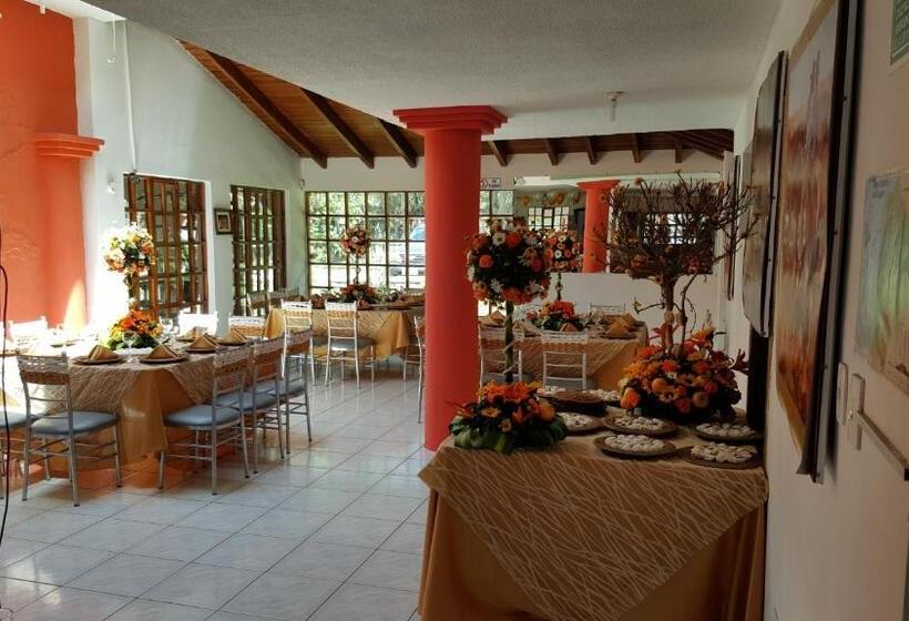 Общежитие Hosteria San Carlos Tababela