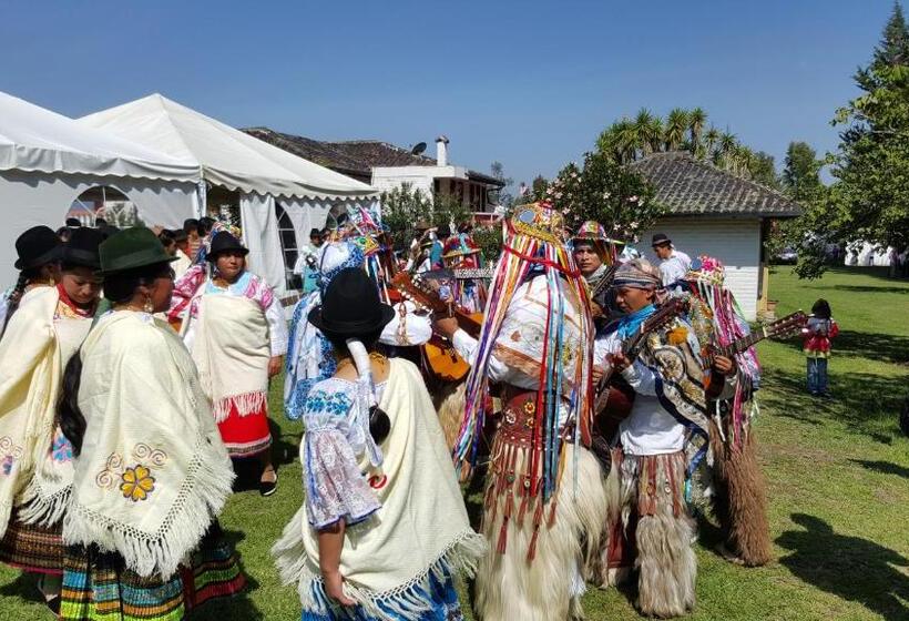 Общежитие Hosteria San Carlos Tababela