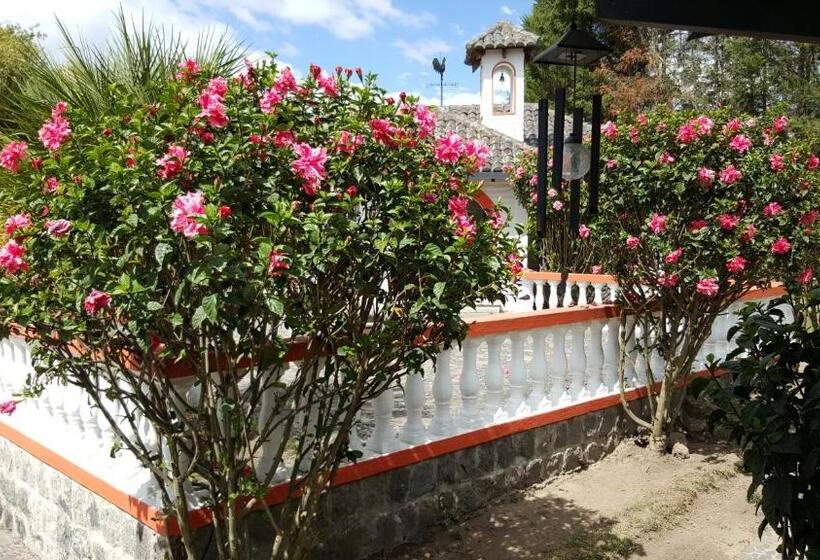 Общежитие Hosteria San Carlos Tababela