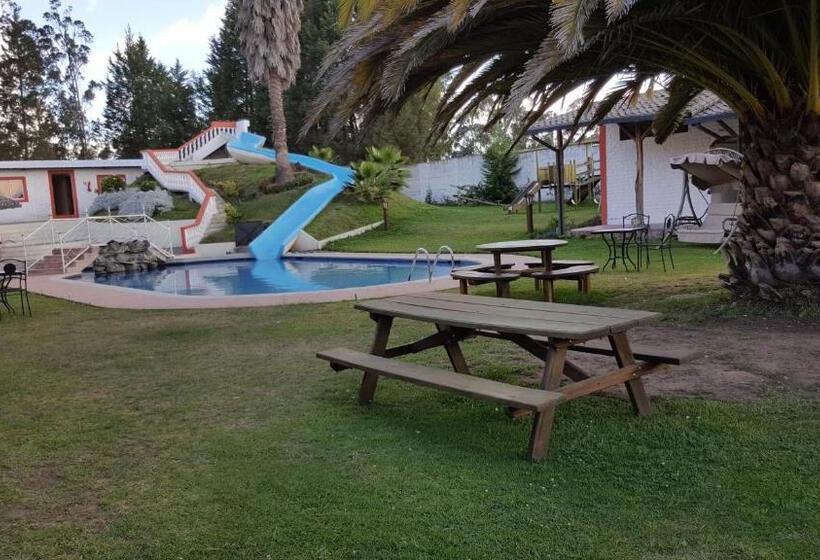 Общежитие Hosteria San Carlos Tababela