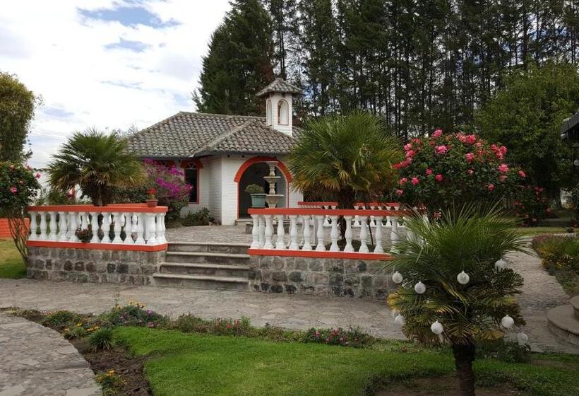 Общежитие Hosteria San Carlos Tababela