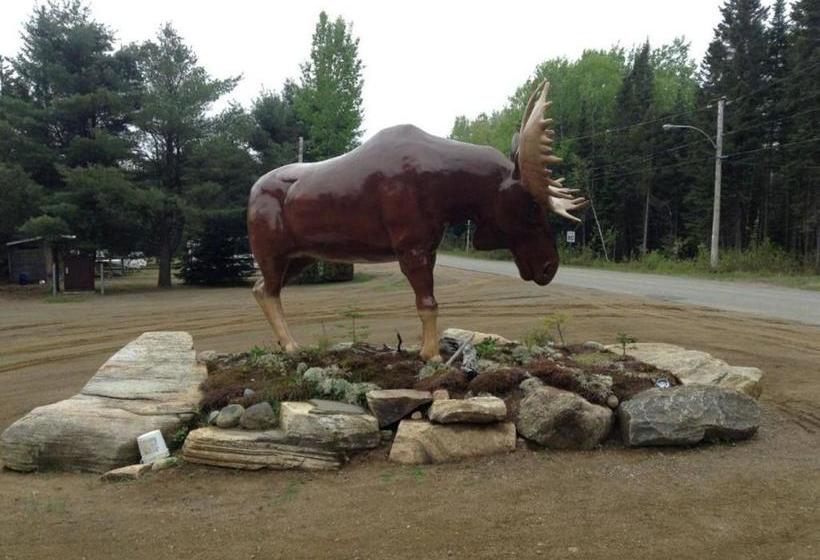 הוסטל L'auberge Refuge Du Trappeur