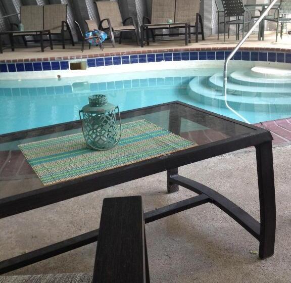 فندق صغير Old Field House