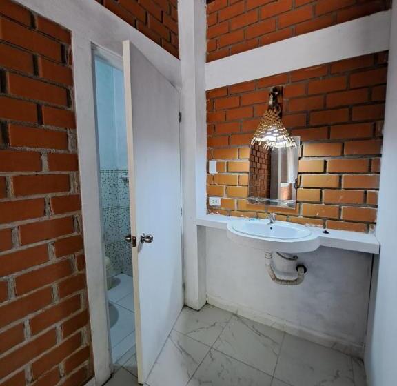 호스텔 Punta Pacifico Bungalows Mancora