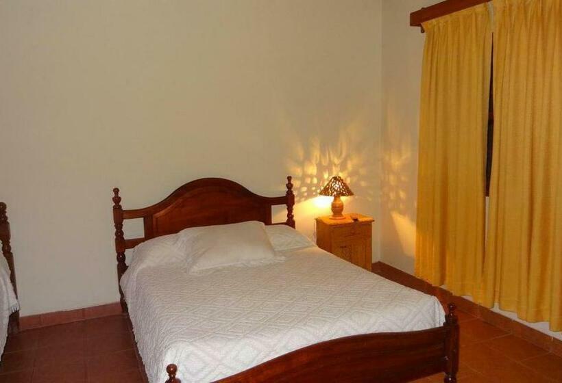 Общежитие Refugio Del Sol Hosteria