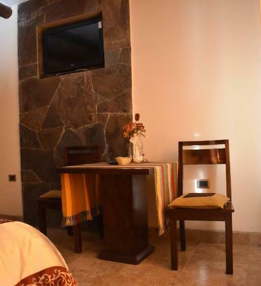 Общежитие Refugio Del Sol Hosteria