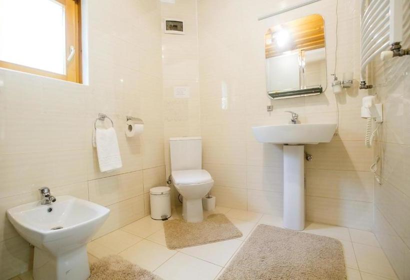 هاستل Toursit Complex Polyana Kvasova