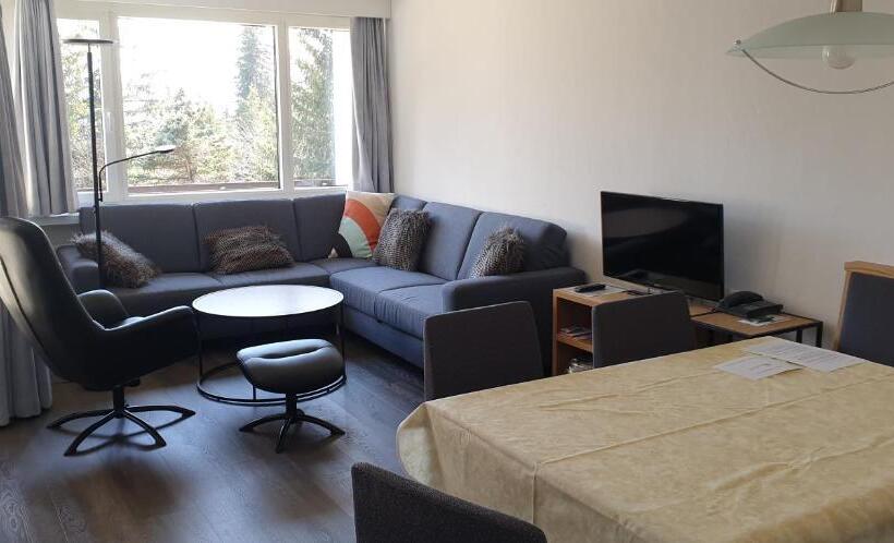 Ferienwohnungen Chesa Clois 24