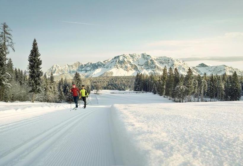 ホテル Linharterhof