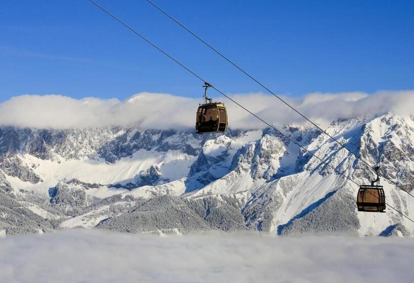 ホテル Linharterhof