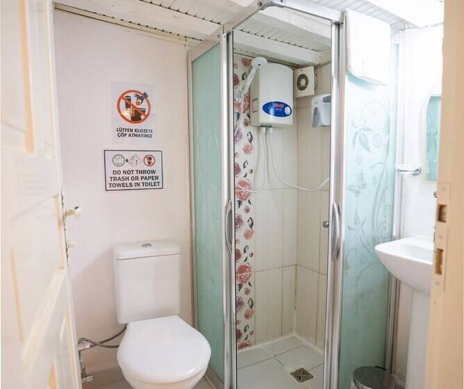 Papazın Konağı Pansiyon