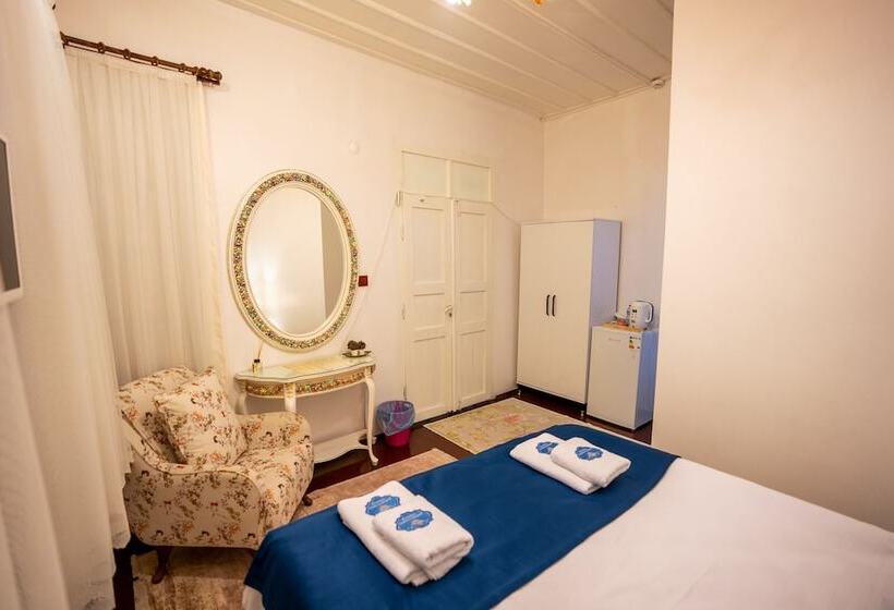 Papazın Konağı Pansiyon