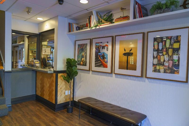 هتل The Steveston Cafe &