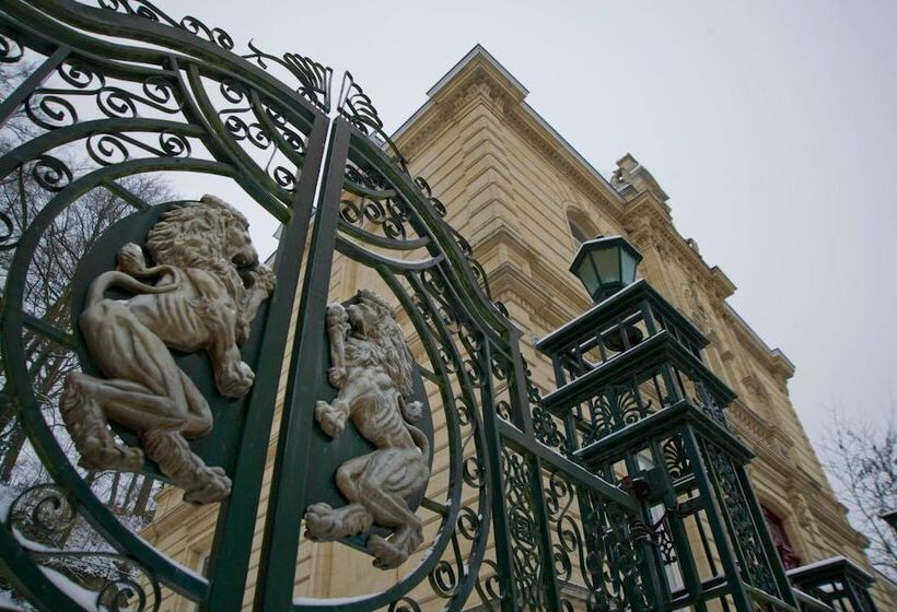 هتل Villa Valkenburg