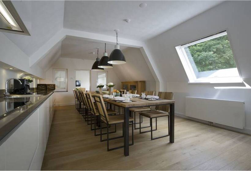 هتل Villa Valkenburg