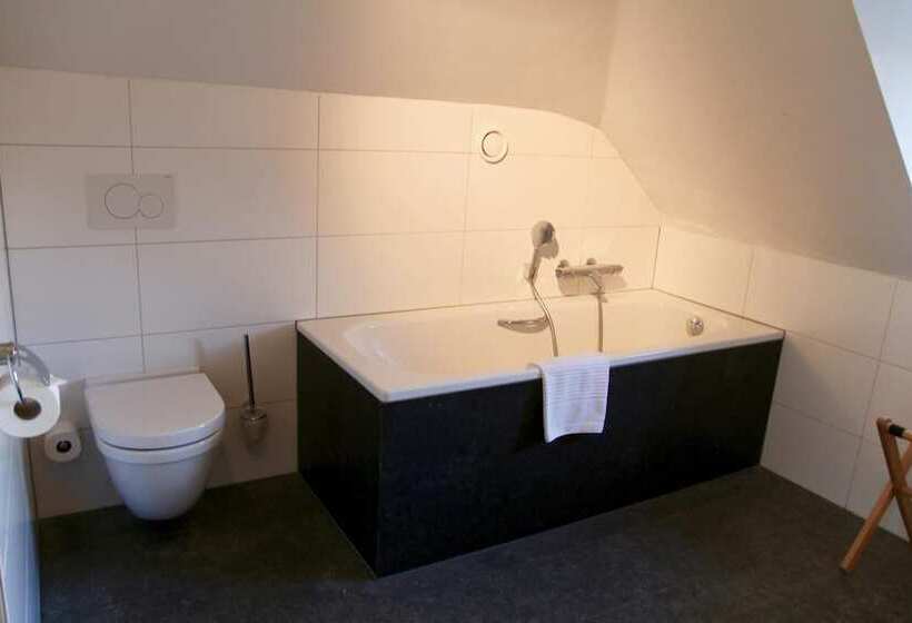 هتل Villa Valkenburg