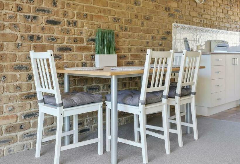 Lakeside Holiday Apartments Merimbula