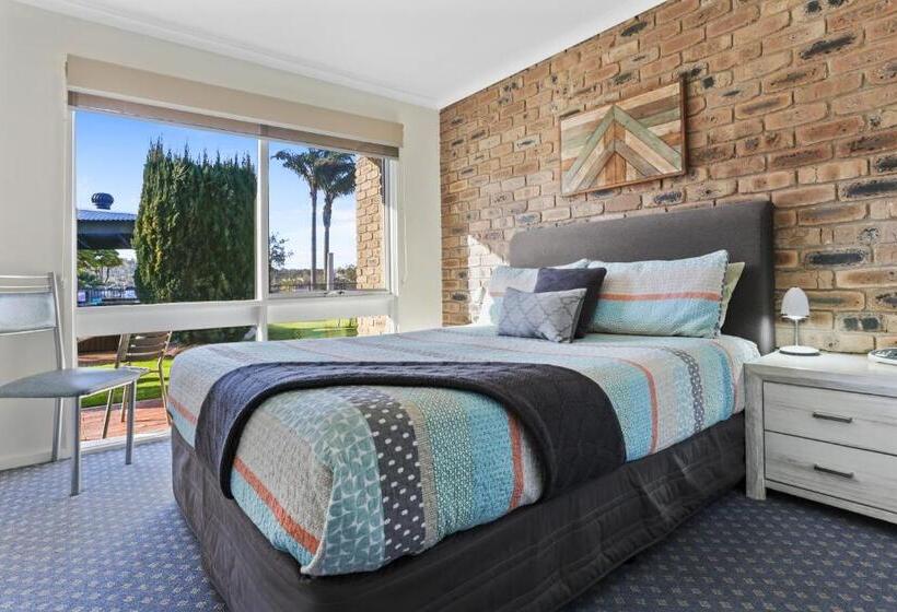 Lakeside Holiday Apartments Merimbula