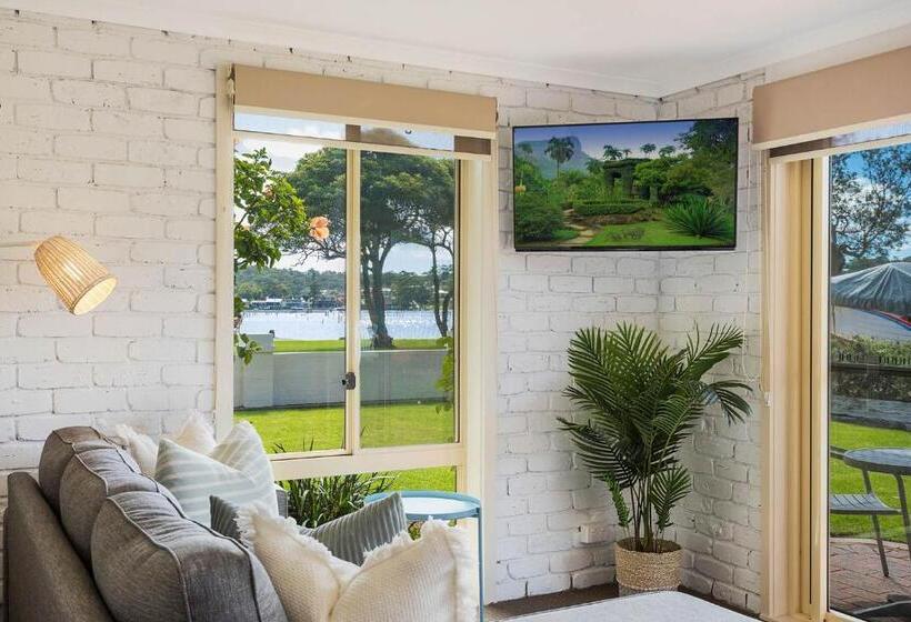 Lakeside Holiday Apartments Merimbula