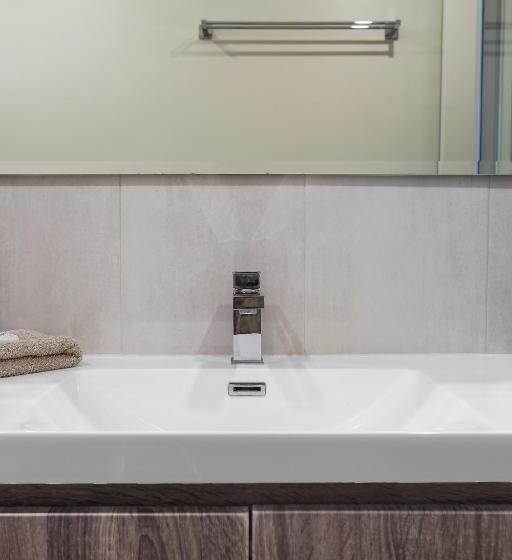 Lakeside Holiday Apartments Merimbula