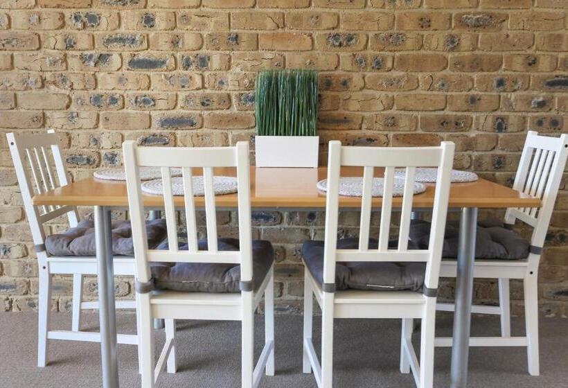 Lakeside Holiday Apartments Merimbula