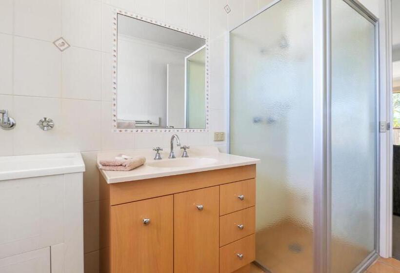 Lakeside Holiday Apartments Merimbula