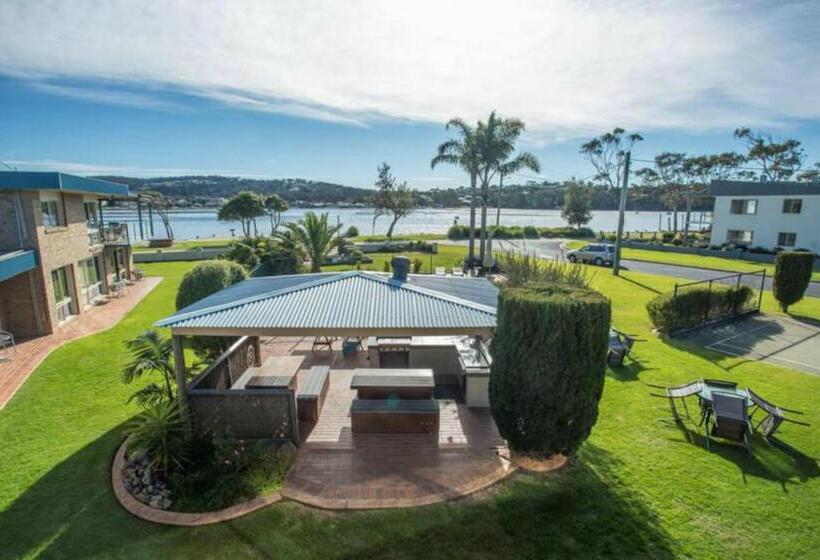Lakeside Holiday Apartments Merimbula