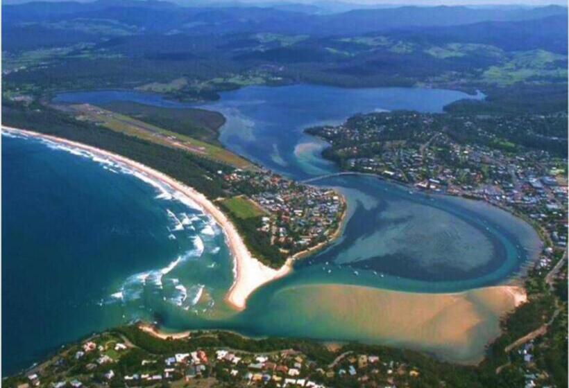 Lakeside Holiday Apartments Merimbula