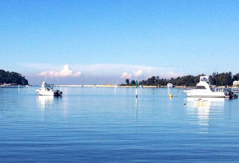 Lakeside Holiday Apartments Merimbula