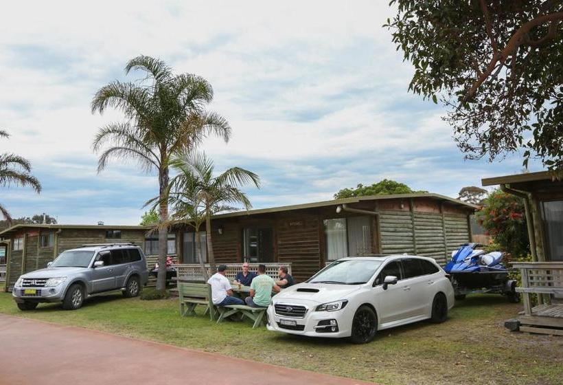 Lazy Acre Log Cabins