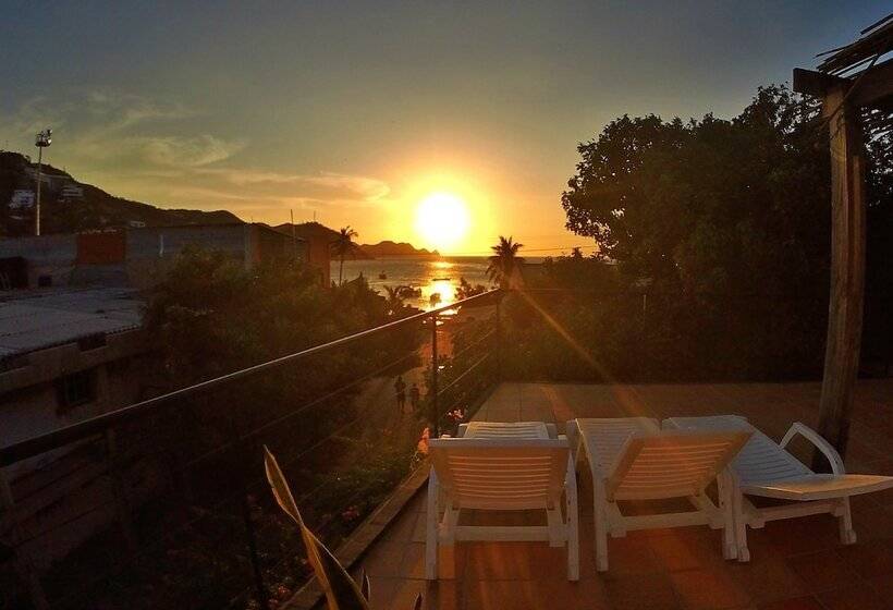 Ocean Lovers Hostel & Apartments