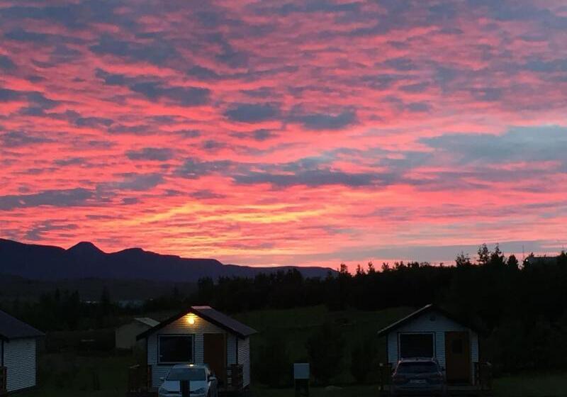 پانسیون Bakkaflöt Guesthouse