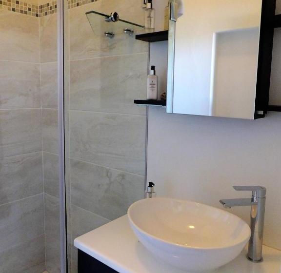 بنسيون Cape Valley Manor Guest House