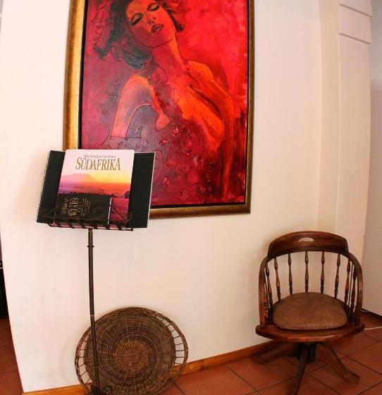 بنسيون Cape Valley Manor Guest House