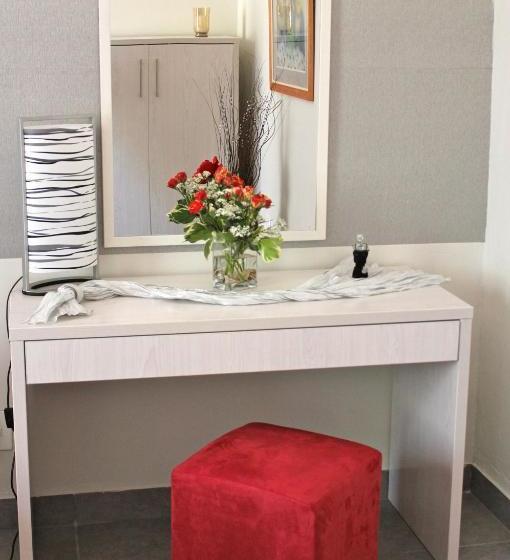 بنسيون Cape Valley Manor Guest House