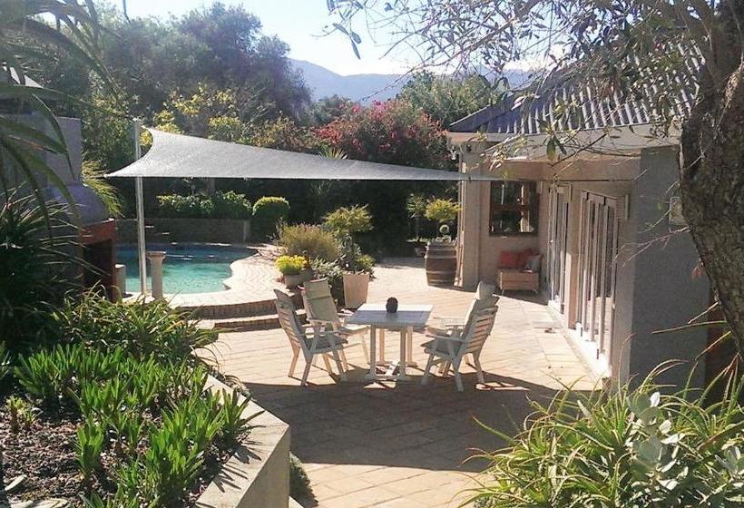 بنسيون Cape Valley Manor Guest House