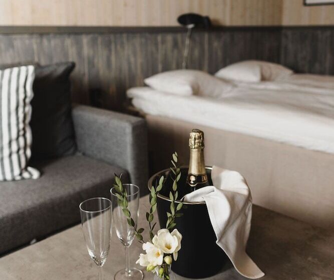 膳宿费 Epokgården