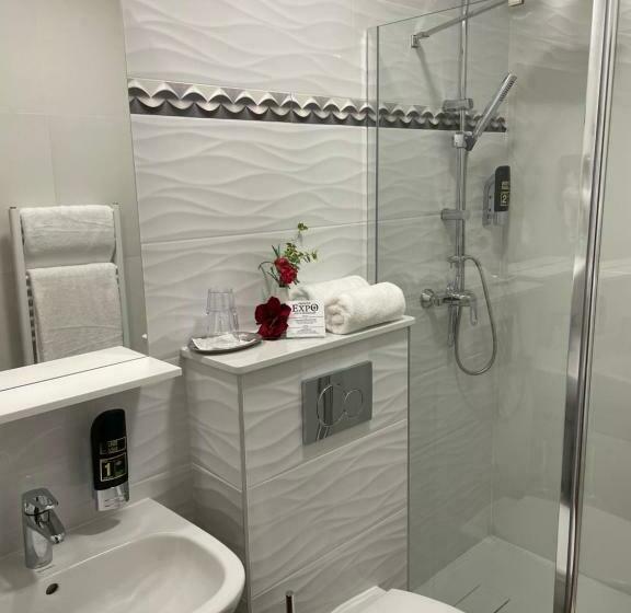 پانسیون Garni Expo