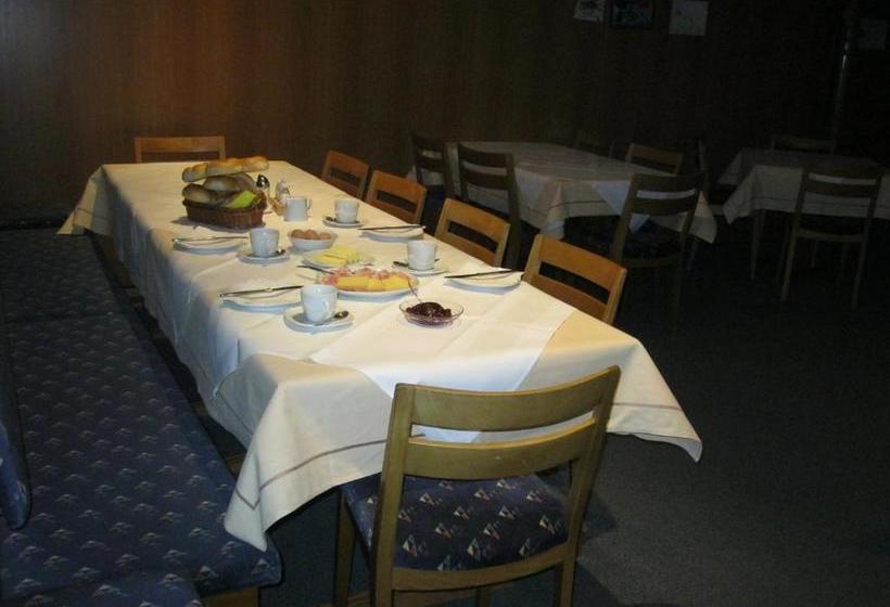 פנסיון Gasthof Hirschen