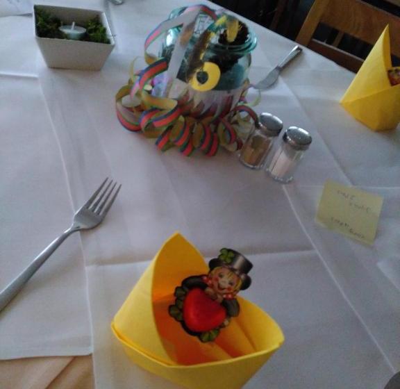 פנסיון Gasthof Hirschen