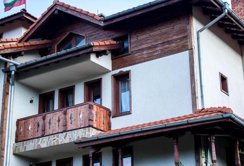 بنسيون Guest House Ilinden