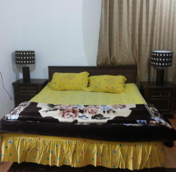 پانسیون Guest House Svetlana