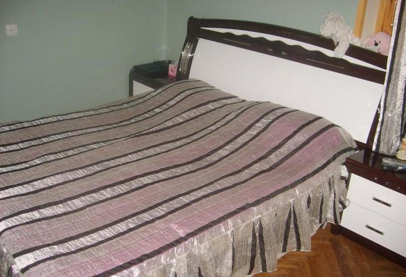 پانسیون Guest House Svetlana