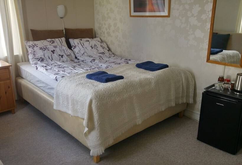 پانسیون Guesthouse Sólgarðar