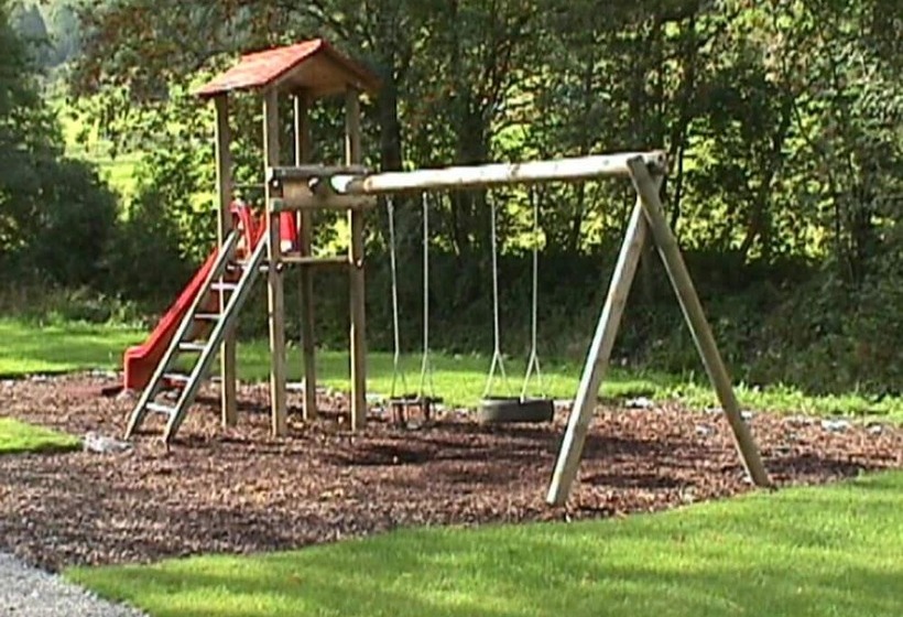 Пансион Happy Camp Hofherr