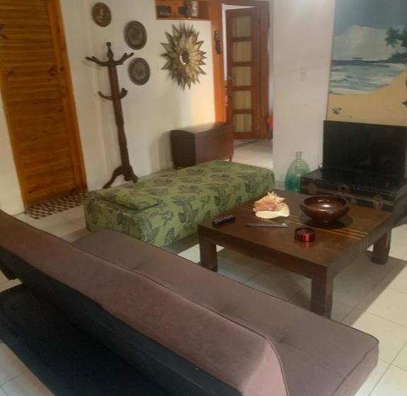 Пансион Hostal Casaluna San Andres