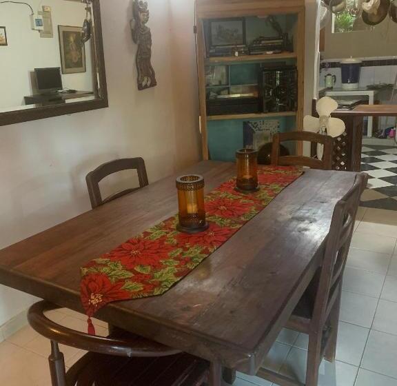 Пансион Hostal Casaluna San Andres