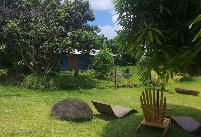 ペンション Hostal Pukao