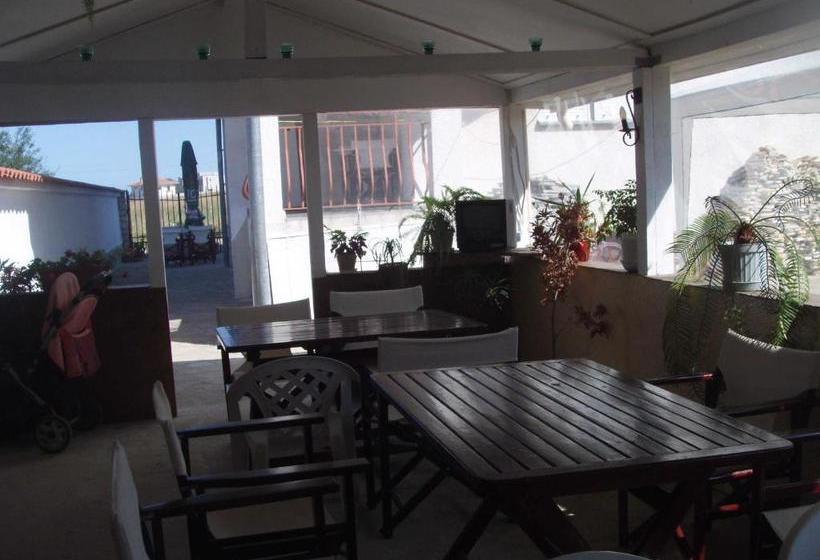 פנסיון Ianakiev Guest House