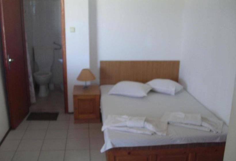 פנסיון Ianakiev Guest House